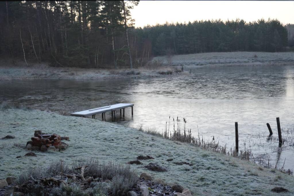 Hut In The Mid. Of Nowhere + Priv Pond+3 Ha Darzkowo Exterior foto